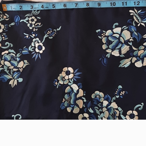 Ralph Lauren black label embroidered silk skirt. Size 2 - Picture 5 of 6